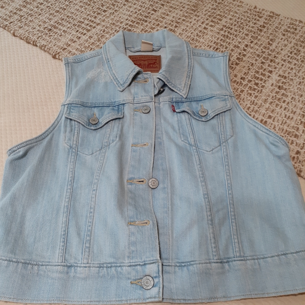 Levi's Distressed Vest